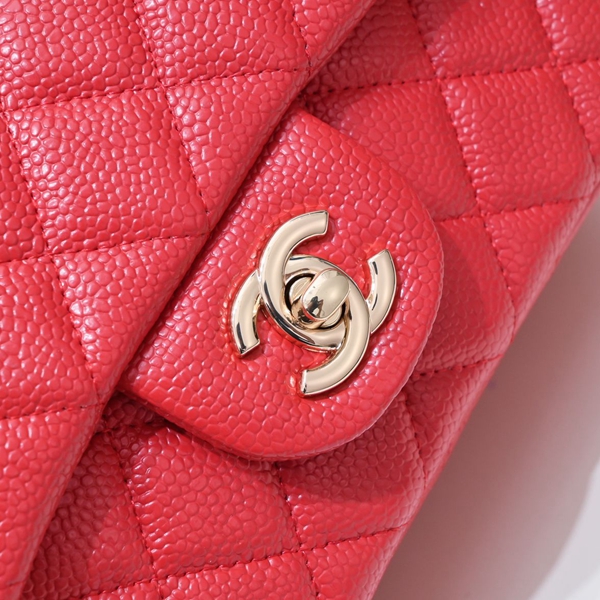 シャネルバッグ素材ディテール